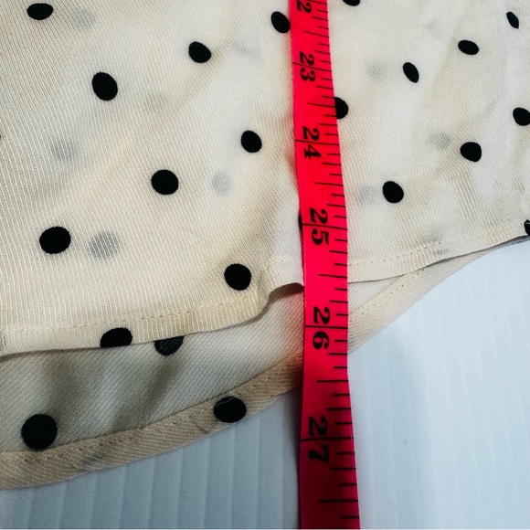 Chico's Foulard Light Pink Polka Dot Button Down Shirt Size 8/10 - Picture 11 of 11